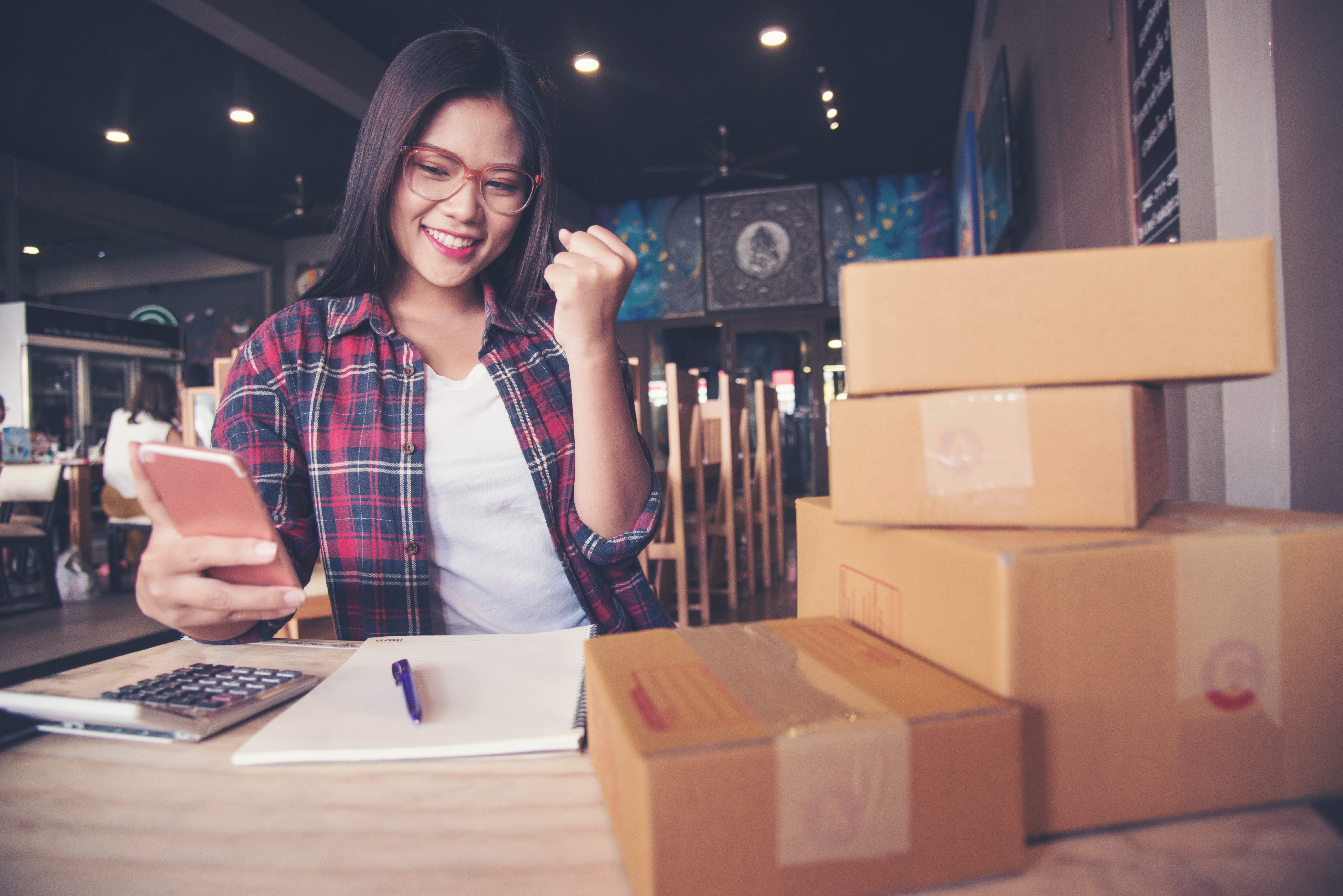 An Amazon seller preparing to ship inventory to an Amazon Fulfullment Center in the US